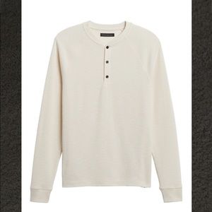 NWT Banana Republic Core Temp Waffle Henley
